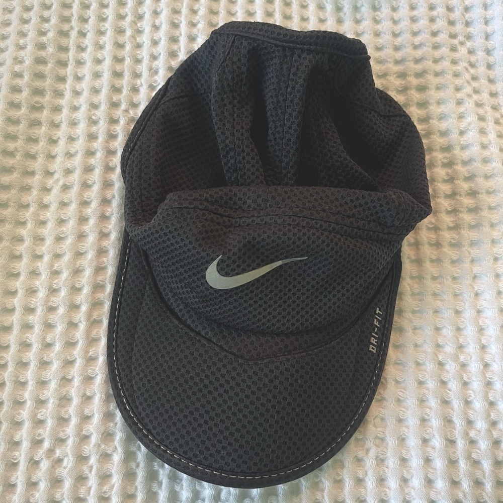 Nike dri-fit running hat